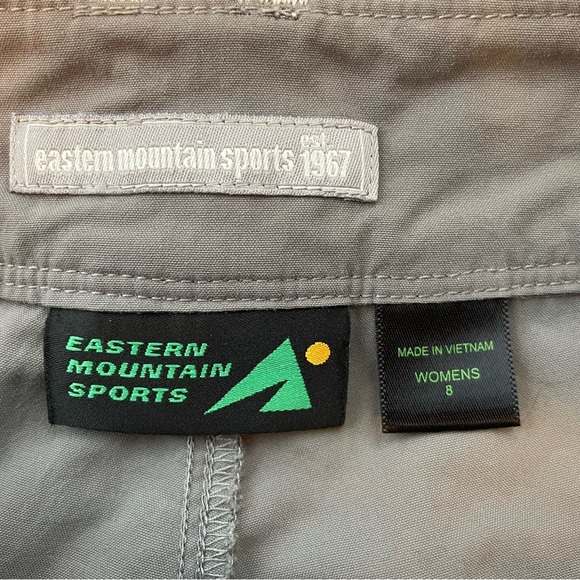 Eastern Mountain Sports Convertible Pants Grey Shorts 100% Nylon Adventure -8 - Picture 8 of 8